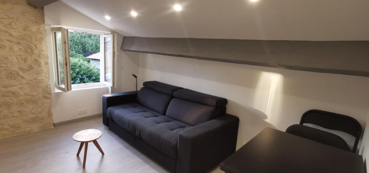 Appartements Et Studio Renoves En 2022, Intra Muros Avignon Exterior foto