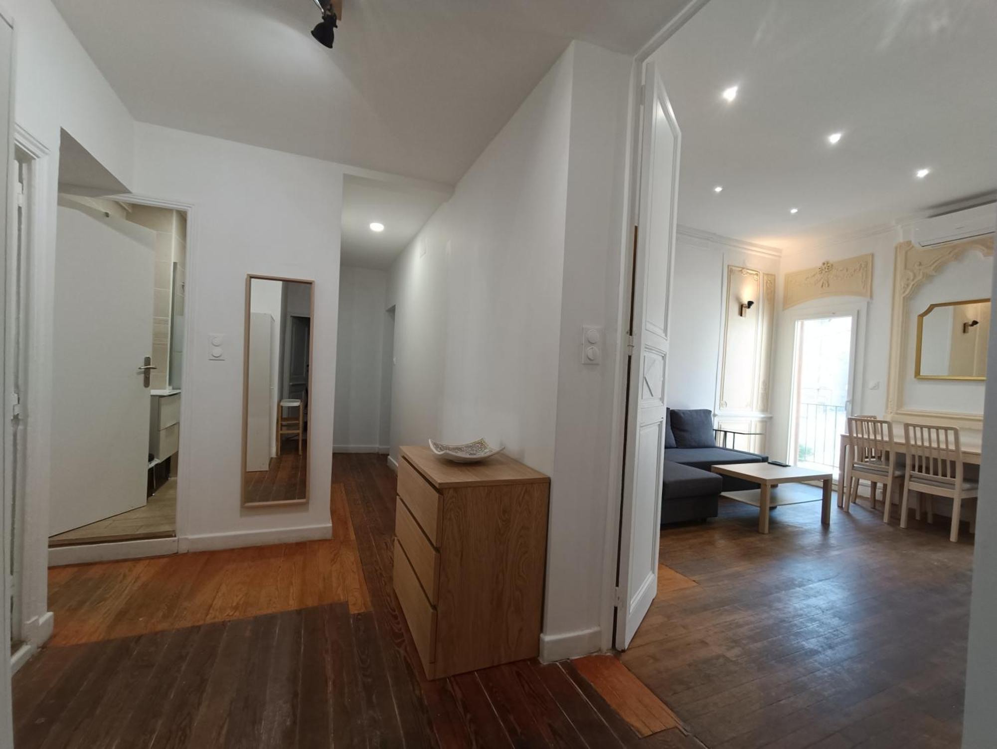 Appartements Et Studio Renoves En 2022, Intra Muros Avignon Exterior foto